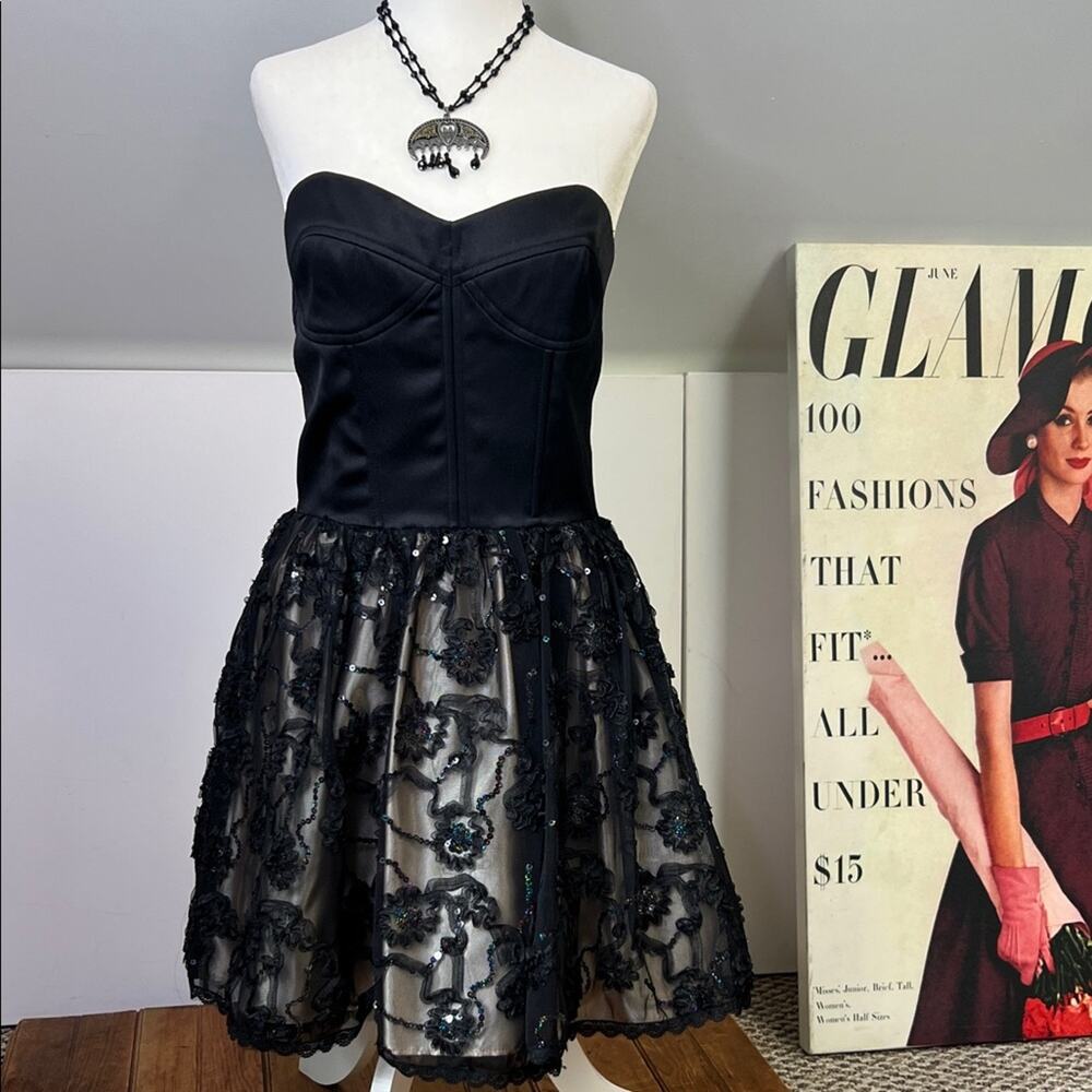 Vintage 80’s dress Jessica McClintock Gunne Sax formal Black lace strapless mini